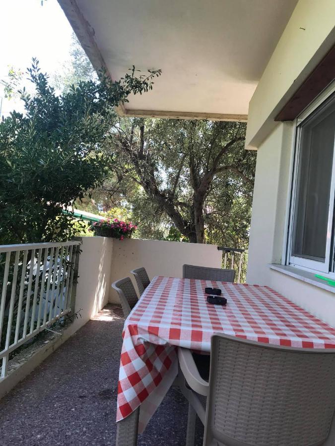 Stefani Apartment With A Sea View Terrace! Nea Moudania Zewnętrze zdjęcie