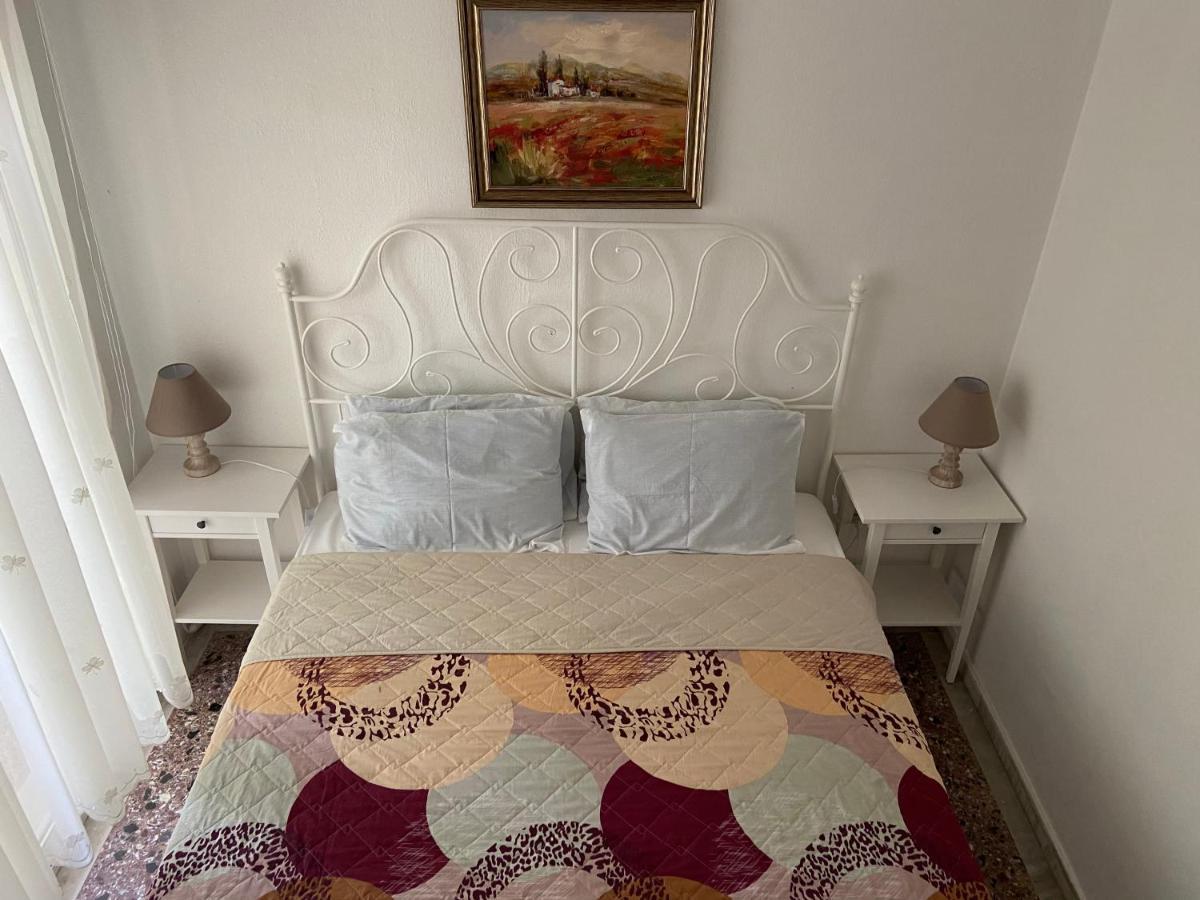Stefani Apartment With A Sea View Terrace! Nea Moudania Zewnętrze zdjęcie